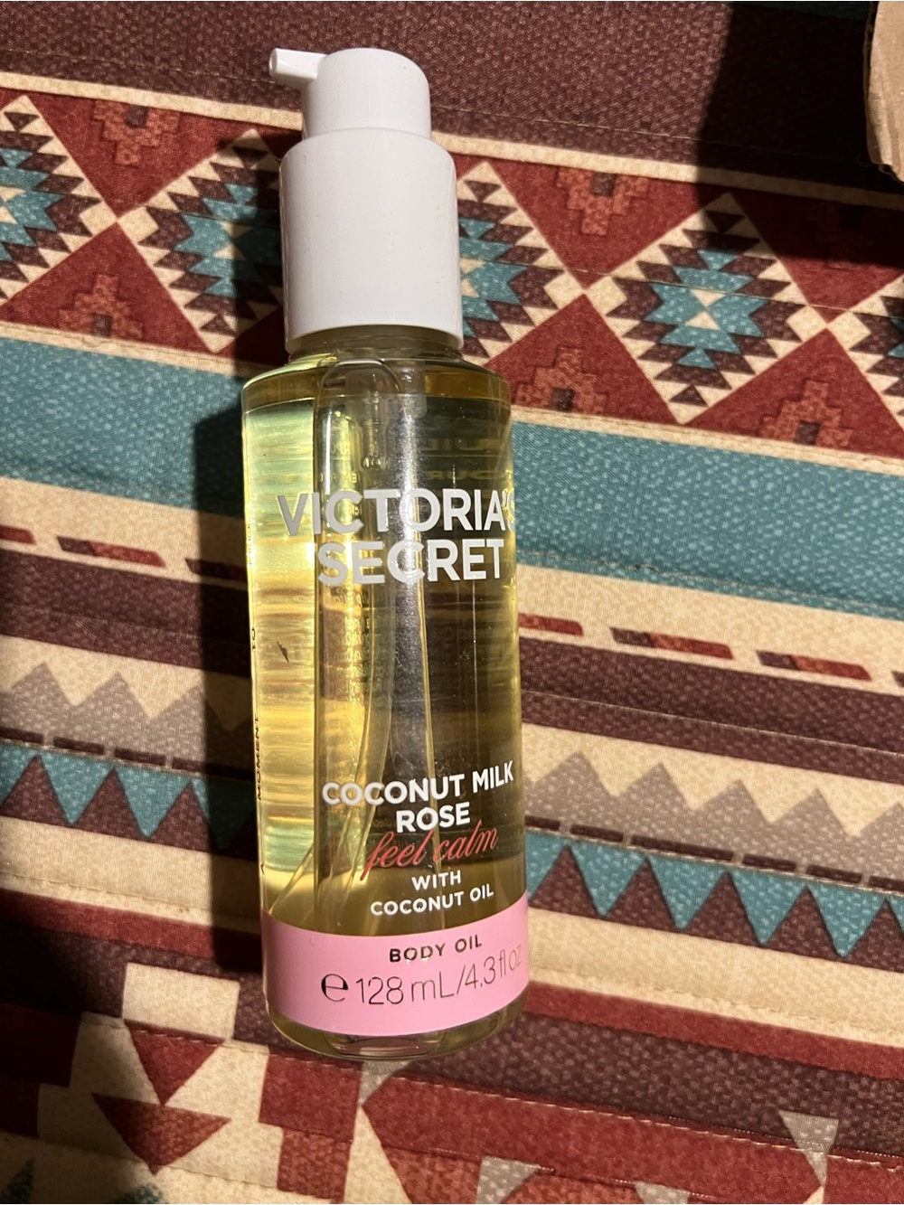 Victoria's Secret Coconut Milk & Rose Body Oil — Pink